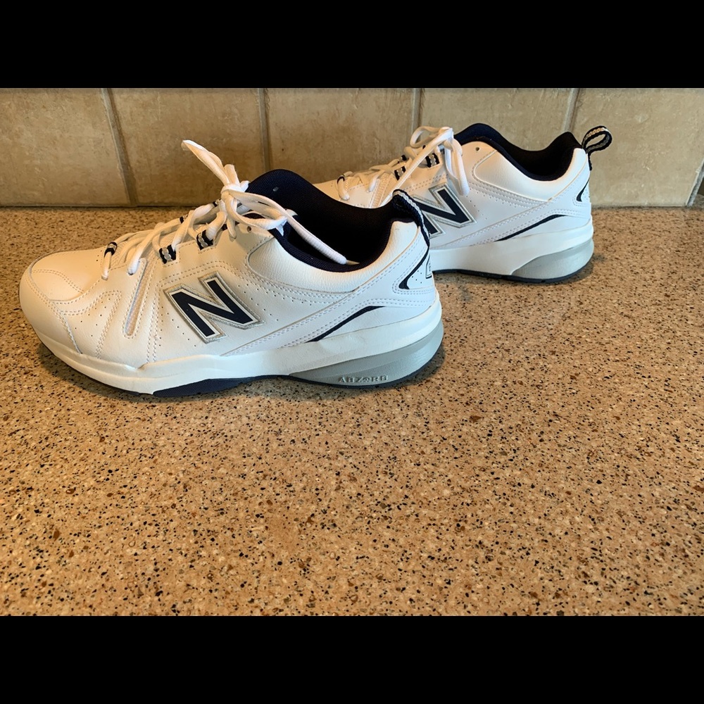 New Balance wide 608